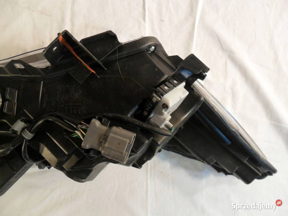 SUBARU IMPREZA XV LIFT LAMPA LEWA PRZÓD PRZEDNIA Nowy Tomyśl