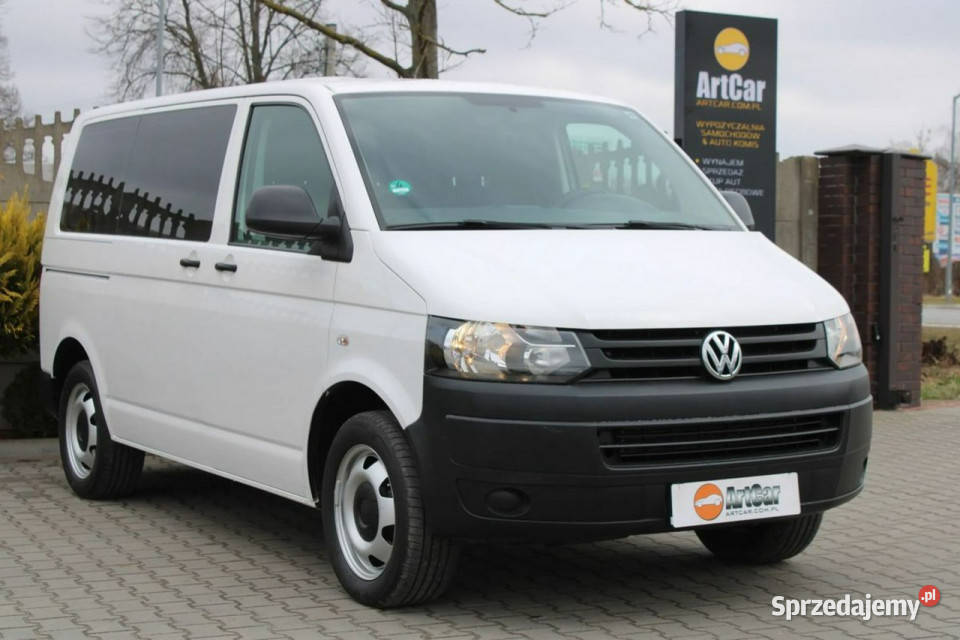 Volkswagen Transporter 9cio osobowy 20 TDI 180 Rok produkcji 2014 Zambrów sprzedam