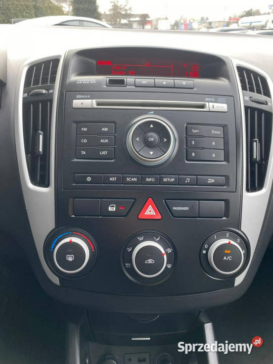 Kia Ceed klimatyzacja multifunkcja benzynka elektrochrom. lusterko wst.