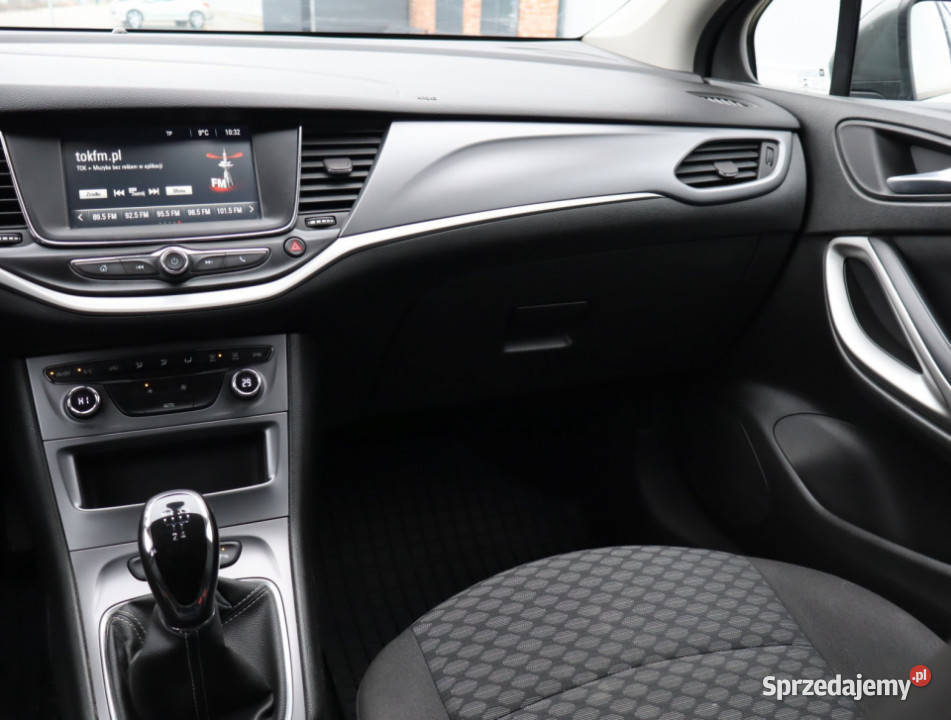 Opel Astra 10 Turbo Piaseczno