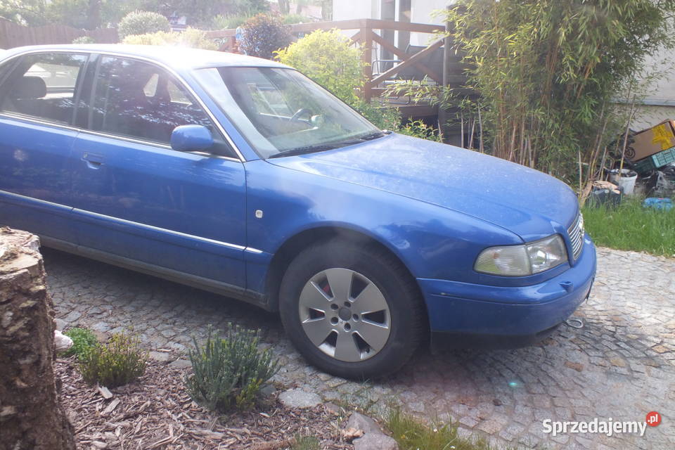 Audi A8 D2 25TDI Quattro Xenon Nogaro Blau Trzebnica