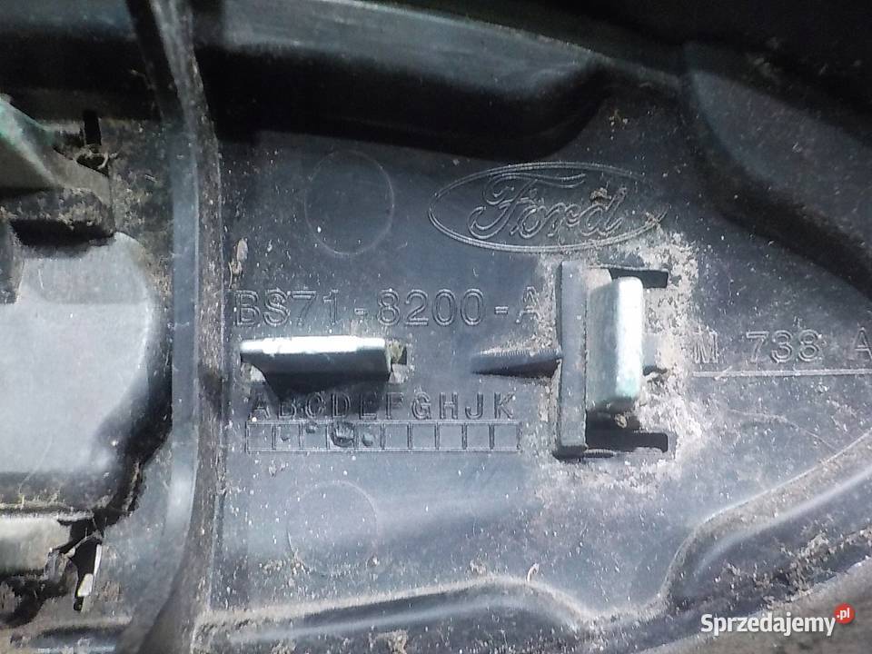 FORD MONDEO MK4 LIFT 20 B 11r HB 5D atrapa grill mazowieckie Suków