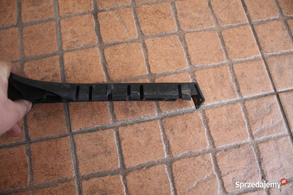 ŚLIZG MOCOWANIE BŁOTNIKA LEWY PRZÓD AUDI A6 C5