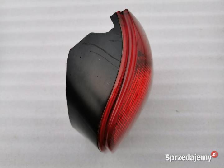 Lampa Prawy Tył Tylna Prawa Audi A4 B5 Avant Oświetlenie mazowieckie Wyszków