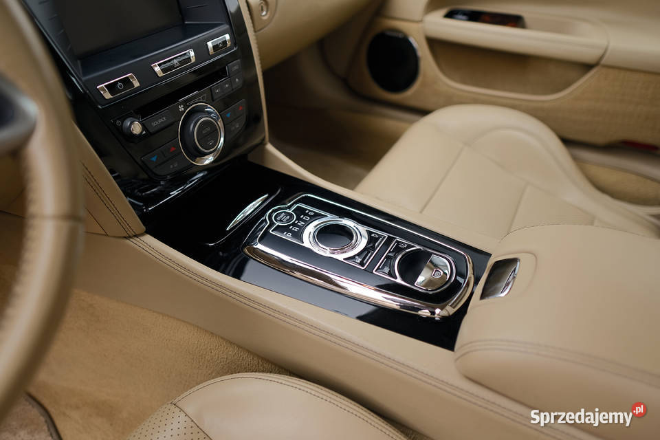 Jaguar XK 2013 R LIFT benzyna