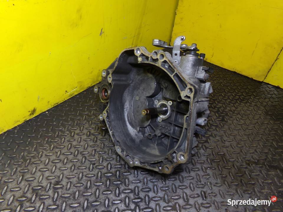 ASTRA J 14 TURBO EURO 6 16r 140 skrzynia biegow Suków