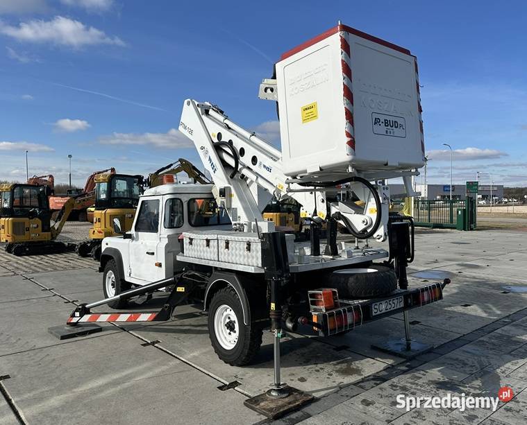 SAMOCHÓD SPECJALNYPODNOŚNIK KOSZOWY LAND ROVER