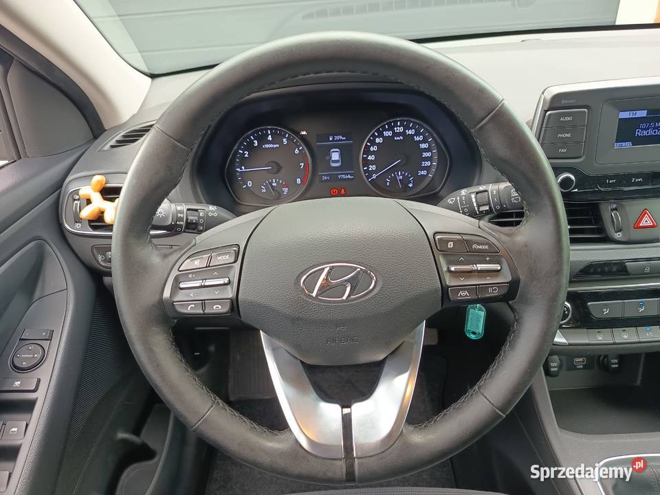 Hyundai i30 Benzyna 2023 Bezwypadkowy elektryczne szyby Motoryzacja Warka