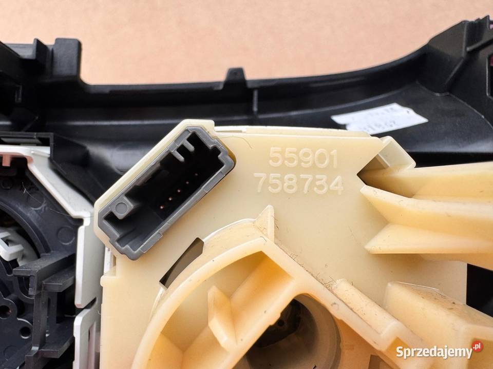 Panel klimatyzacji nawiewu Toyota Yaris III 1120 Brzesko