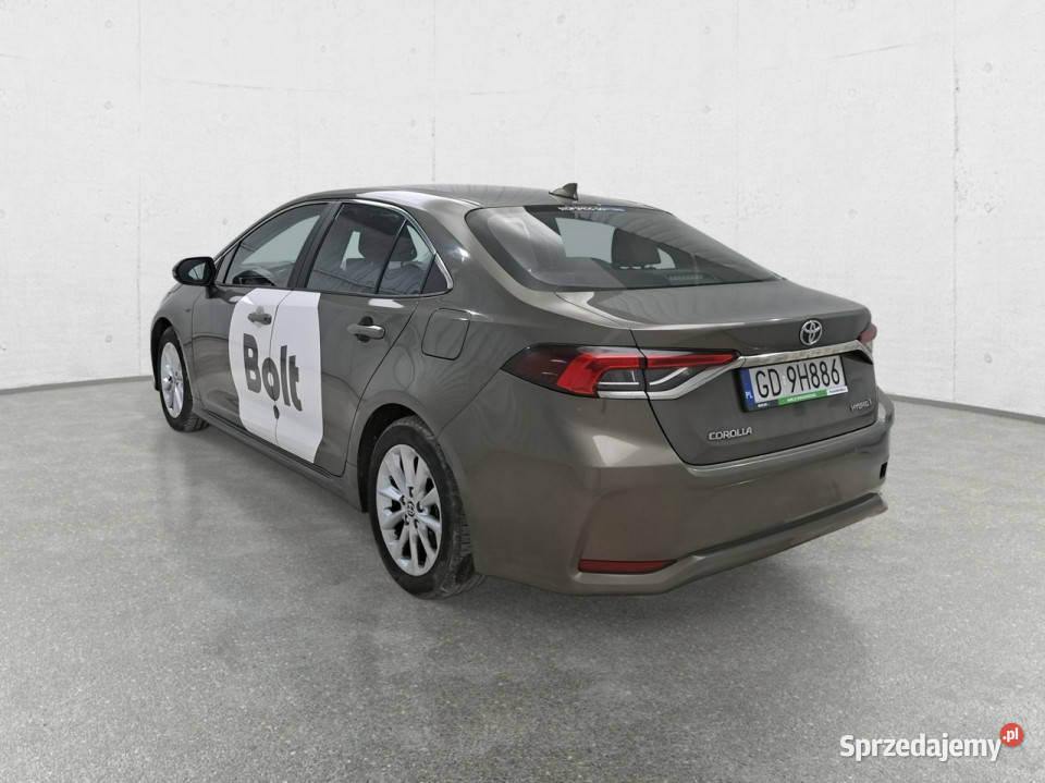 Toyota Corolla Seria E16 2012 Corolla Komorniki sprzedam