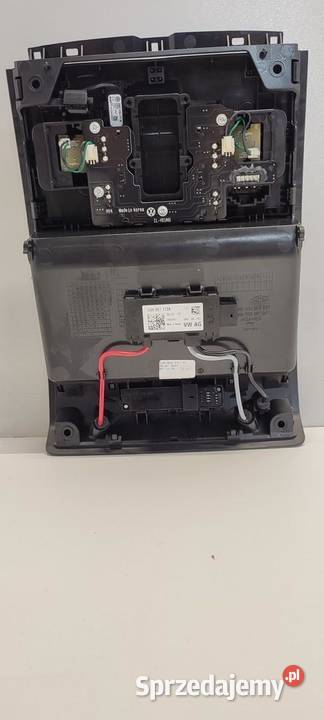 VW TIGUAN II LAMPKA PODSUFITKI 5G0868837