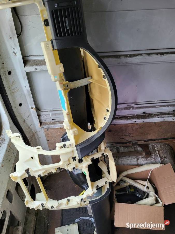Kia sorento kokpit konsola deska airbag sensor Rok produkcji 2004 Pułtusk