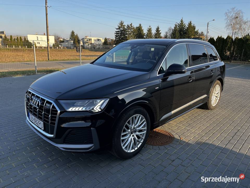 Audi Q7 1 Audi Q7 2 Audi Q7 3 Audi Q7 4 Audi Q7