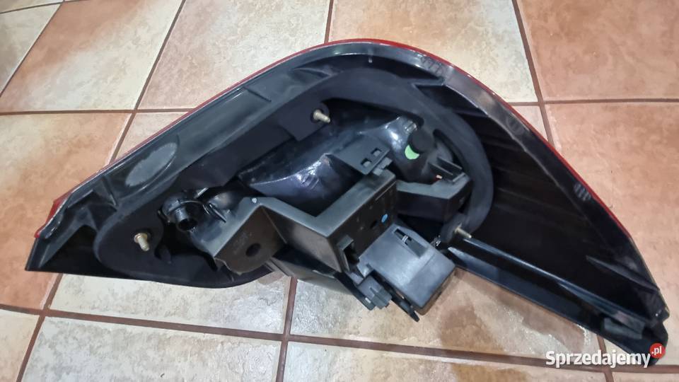 Lampa tylna prawa bmw E60 Kotwasice sprzedam