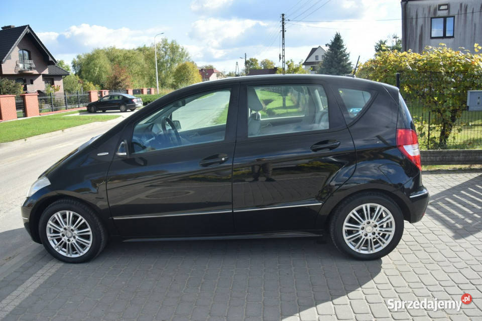 Mercedes A 160 15B Automat 2011r Oryginał Lakier Rok produkcji 2011 Samochody osobowe sprzedam