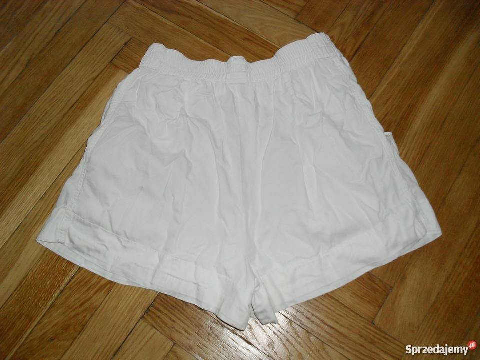 BIAŁE SPODENKI HEARD SPORTSWEAR RUNIWERSALNY Pozostałe łódzkie