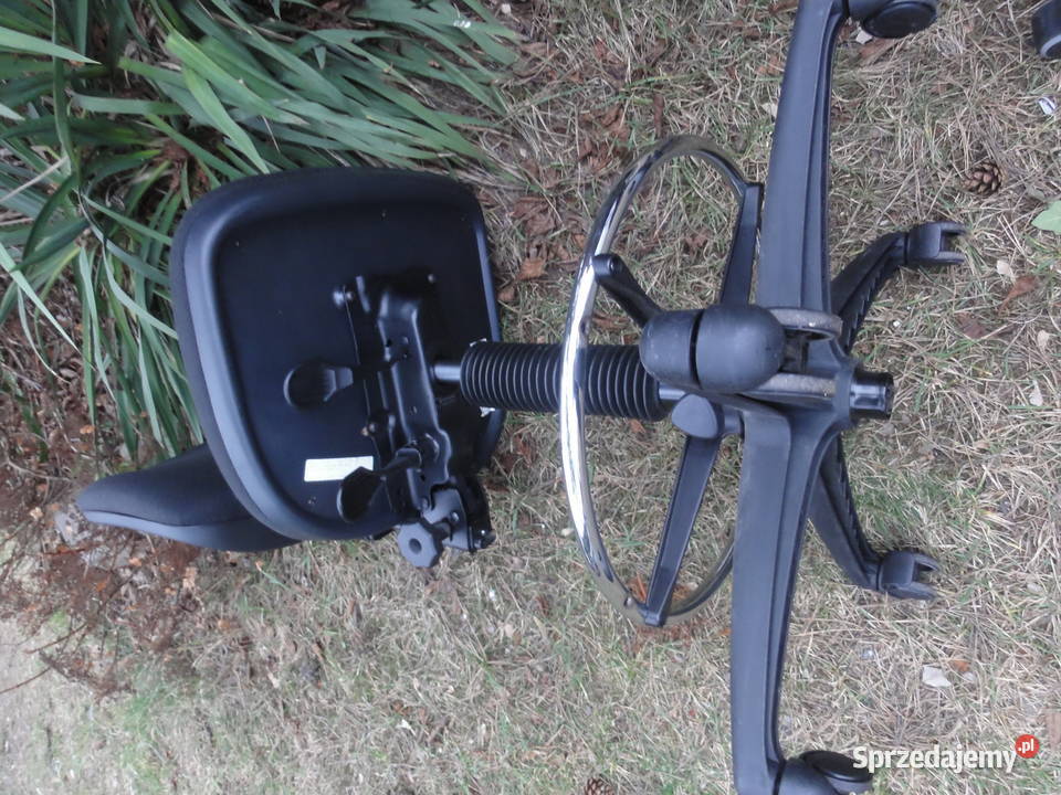 fotel biurowy wysoki ring base Nowy Styl Negro Warszawa