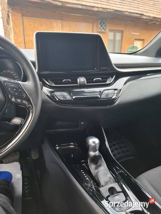Toyota CHR 18 sprzedam