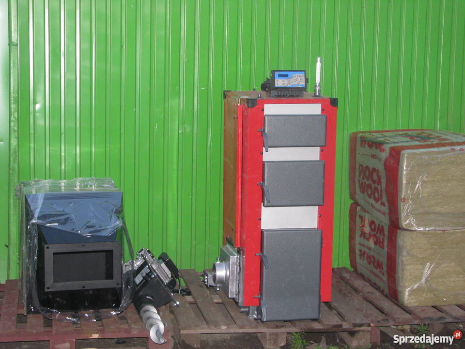 Kocioł kotły CO piec piece z podajnikiem 12 kW Węgorzewo