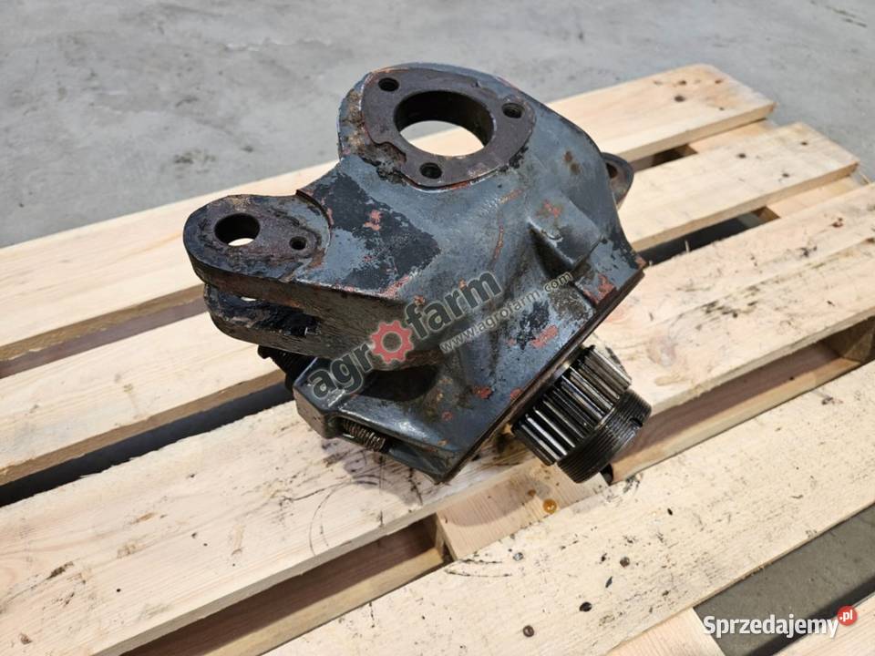 Zwrotnica LH Ford 7740 5640 6640 Byków