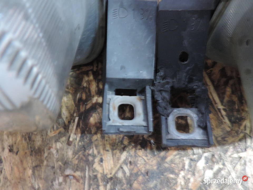 REFLEKTOR LAMPA PRZÓD PRAWA LEWA Fiat Multipla osobowe małopolskie Nowy Sącz