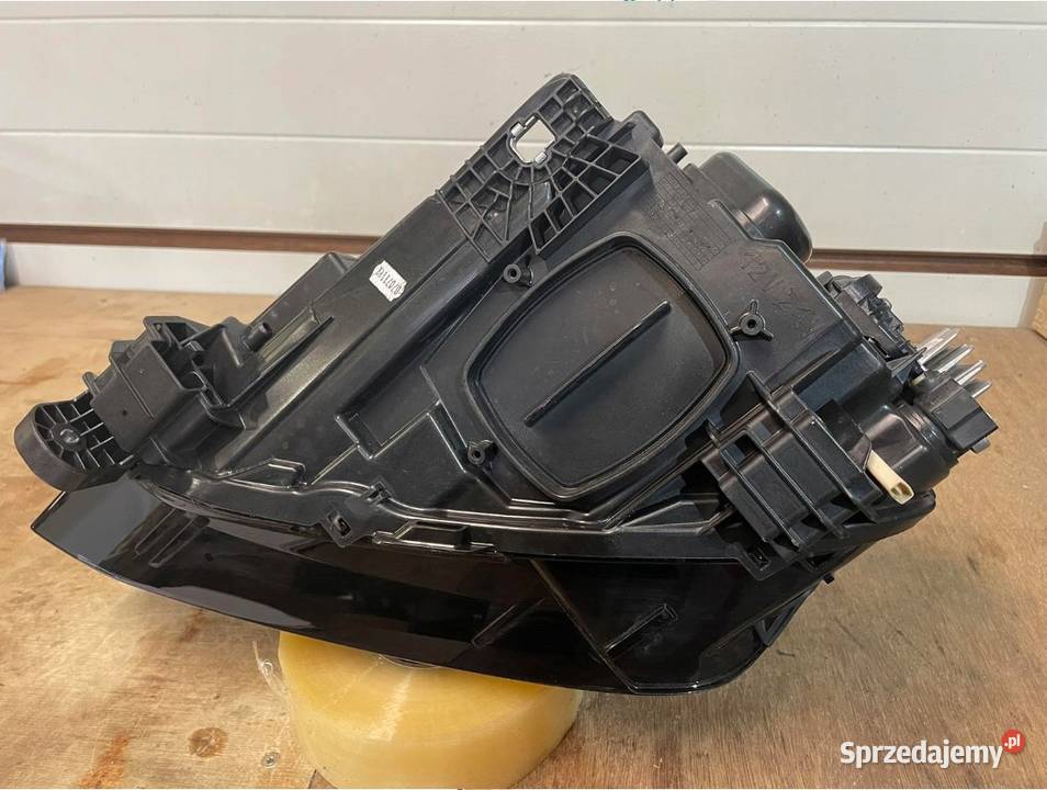Lampa prawa przednia AUDI Q2 LIFT FULL LED osobowe Łódź