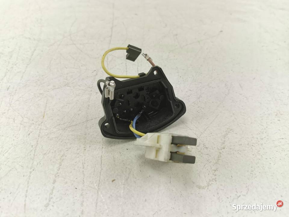 REGULATOR NAPIĘCIA 28V VALEO 590582 osobowe