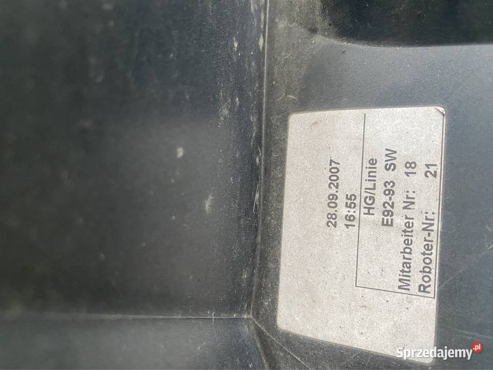 Błotnik lewy BMW 3 V e92 e93 Jasienica