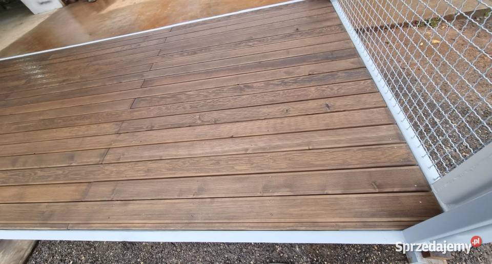 Kontener gastronomiczny 5 z
nadbudową tarasu na gastronomiczne Tarnowskie Góry