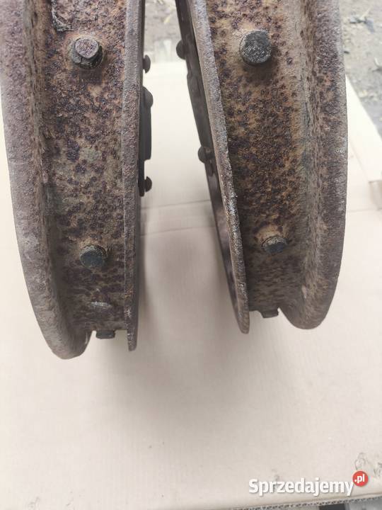 Koło koła Ford model T zabytek Lutoryż