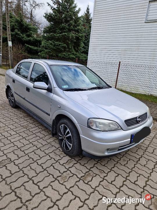 Opel astra 1.6 benzyna