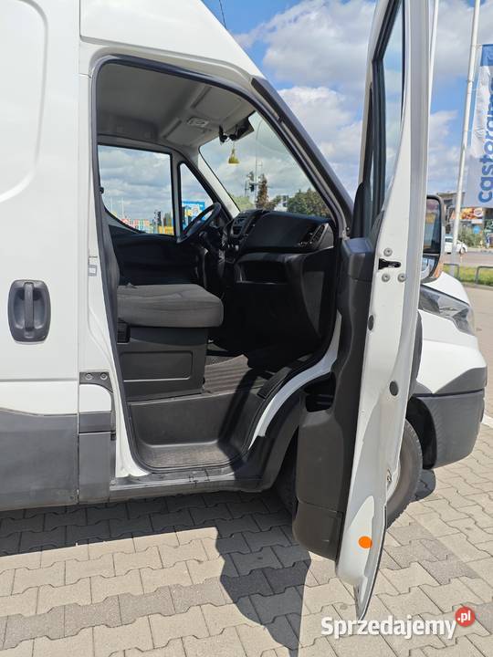 Iveco 35S12 L2H2 wielofunkcyjna kierownica Iveco sprzedam