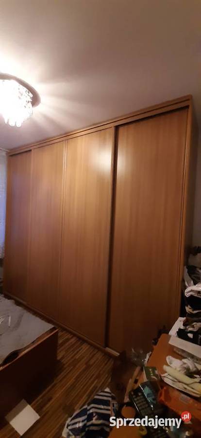 Duża pojemna szafa wolnostojaca indeco