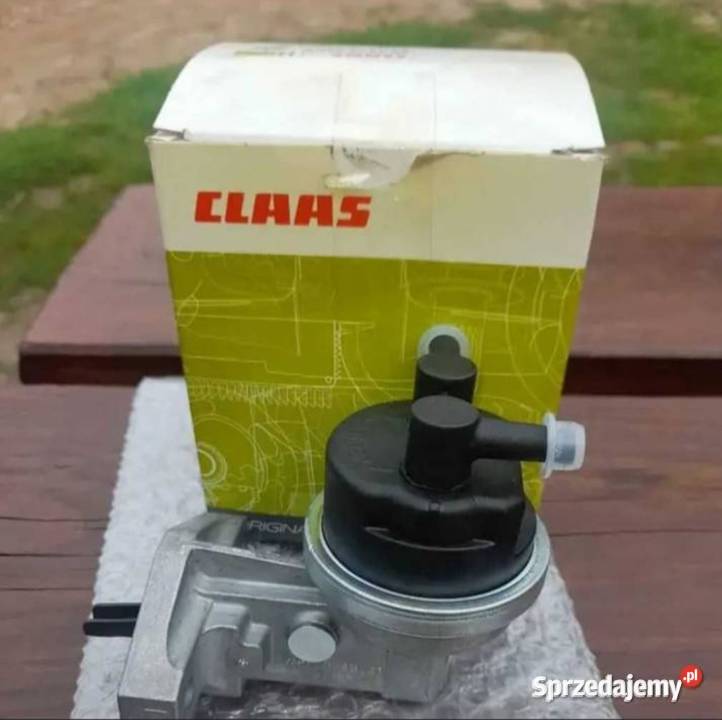 Pompka paliwa do ciągnika renaultclaas ares Jelenie sprzedam
