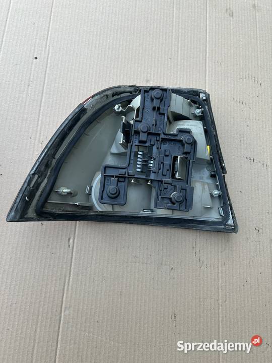 lampa tylna vectra b sedan yorka osobowe Bydgoszcz