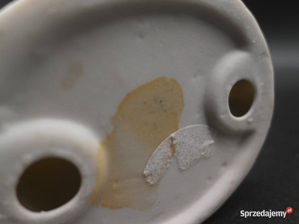 Figurka porcelanowa Dziewczyna z parasolką Porcelana i szkło sprzedam