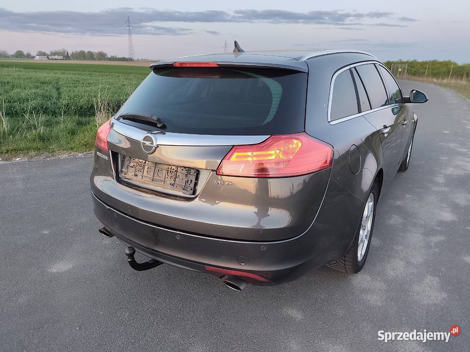 Opel Insignia 28 V6 Turbo 260 4x4 1 właściciel Rok produkcji 2009 Motoryzacja Poznań