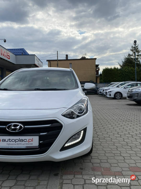 Hyundai i30 Rezerwacja II 2012 2016 światła przeciwmgielne Tarnowskie Góry sprzedam