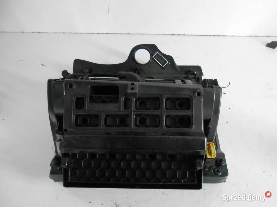 SCHOWEK VW PASSAT B6