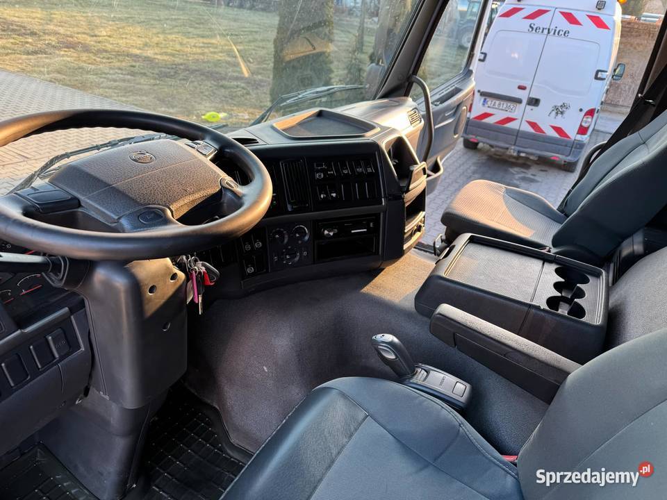 Samochód asenizacyjny VOLVO FM 330 105 m3 małopolskie Roztoka