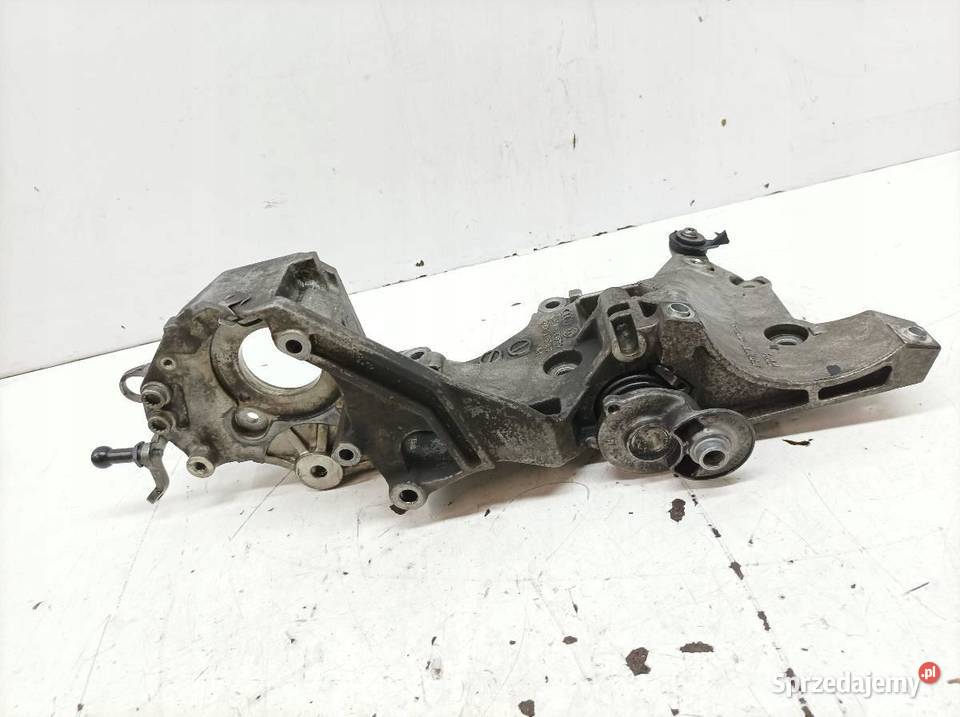 ŁAPA WSPORNIK ALTERNATORA 03L903143Q 20 TDI