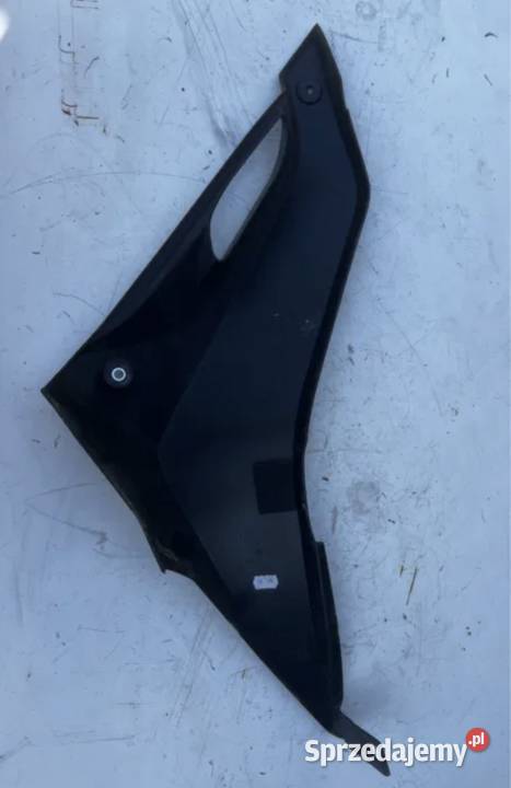 osłona boczek prawy Yamaha YZFR 125 RE06 Ostrzeszów