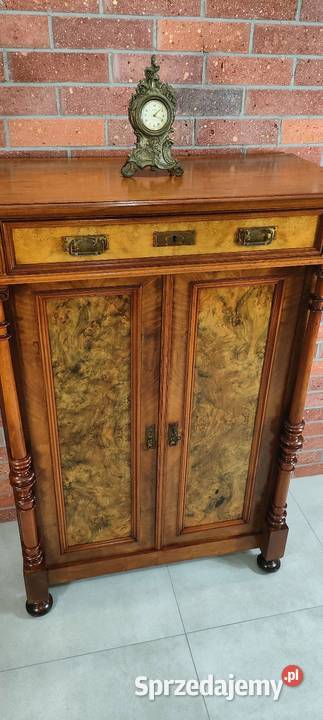 Piękna bieliźniarka eklektyczna antyk Łagów