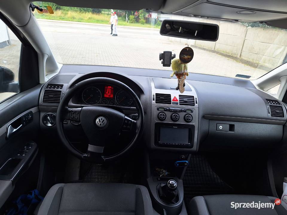 Vw touran 2010 7 osobowy 19 tdi nieuszkodzony Żukowo