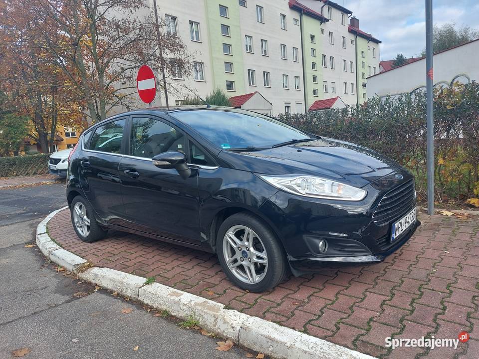 Ford Fiesta 2013 15 tdci TItanium najbogatsza aluminiowe felgi