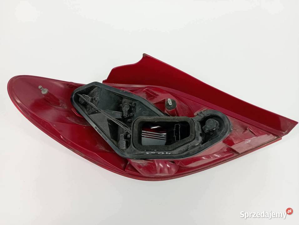 LAMPA TYŁ PRAWA EU Peugeot 207 I 20062012