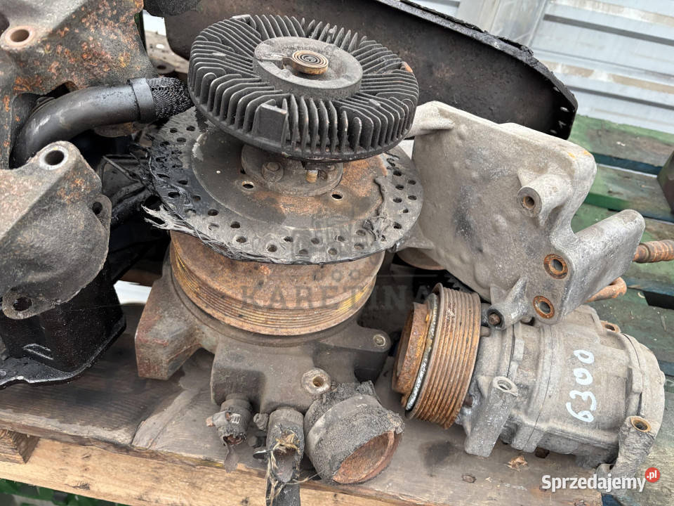 John Deere 6300 6500 6600 Obudowa Kolektor Tłoki Jastrzębniki