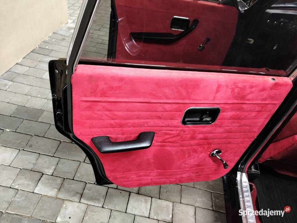 Wnętrze foteleplis boczki volvo 140142144