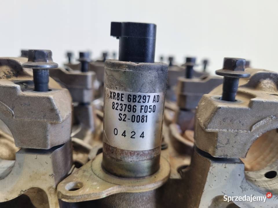 GŁOWICA CYLINDRÓW 1X4E6090BC Jaguar SType 30 V6 osobowe Motoryzacja