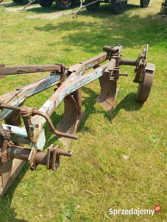 Pług 3 skibowy grudziądzki Miedźno